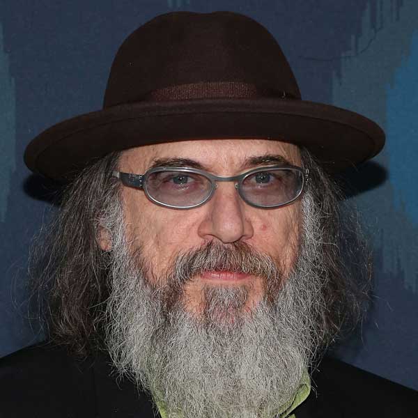 Larry Charles
