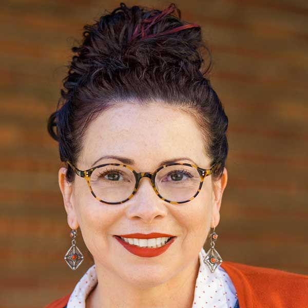 Donna Barba Higuera